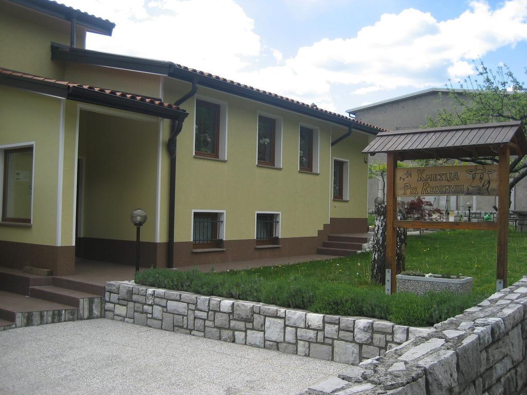 Apartamento Turisticna Kmetija Pri Rebkovih Ajdovščina Habitación foto